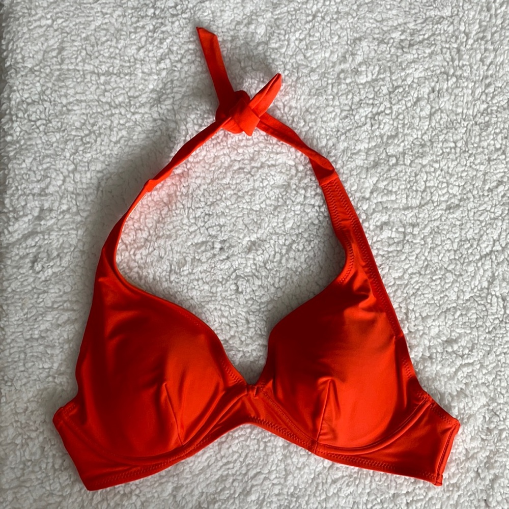 Swimsuit top